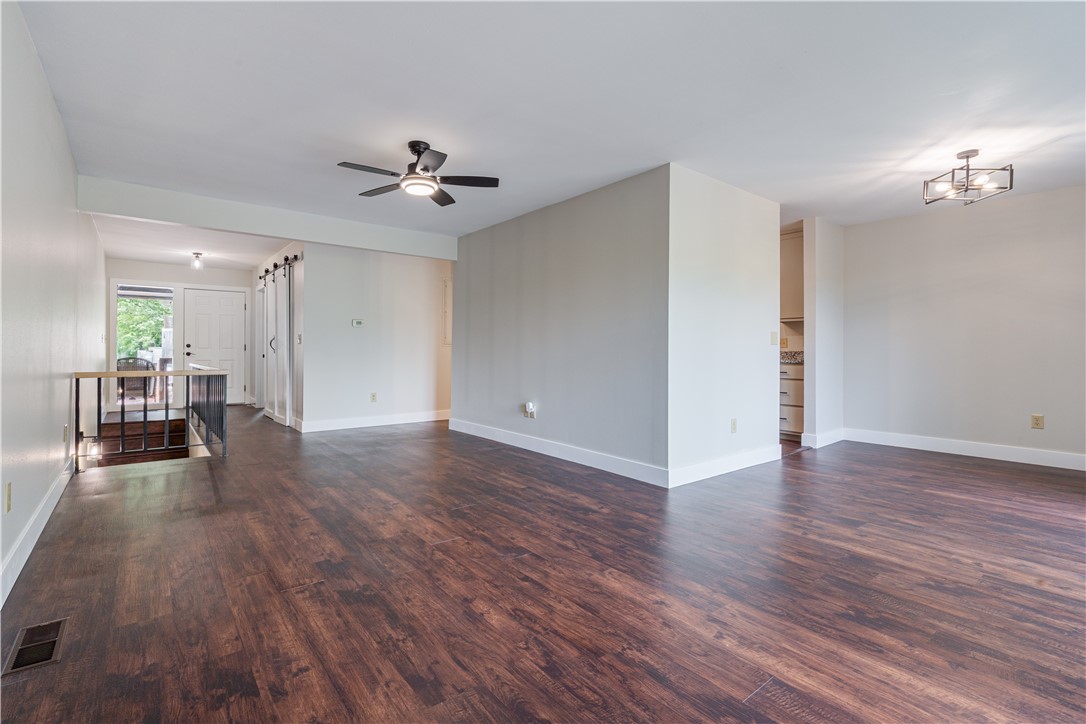 Townhouse Tct 2 A/K/A Drake Court Bvv - Residential