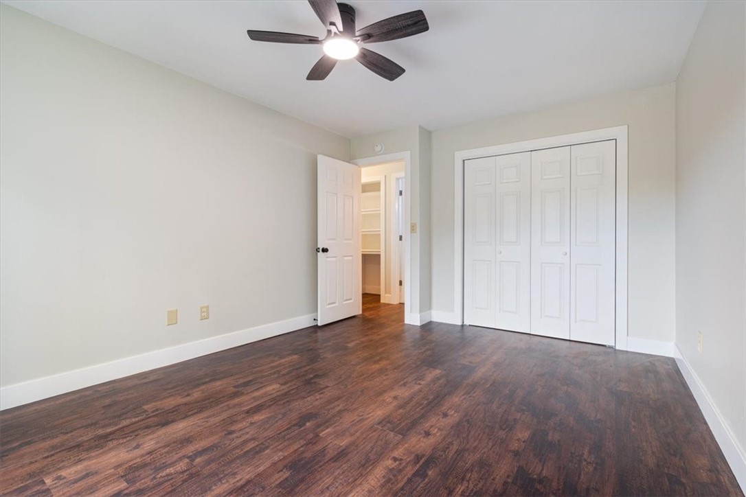 Townhouse Tct 2 A/K/A Drake Court Bvv - Residential