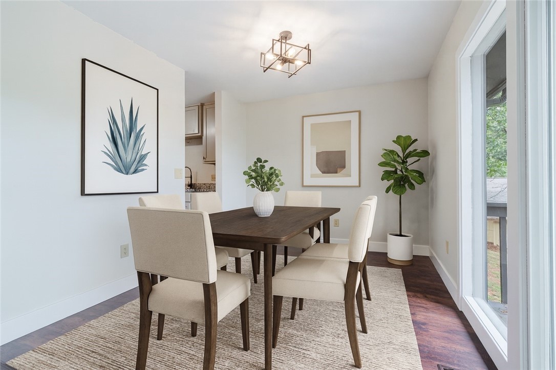 Townhouse Tct 2 A/K/A Drake Court Bvv - Residential