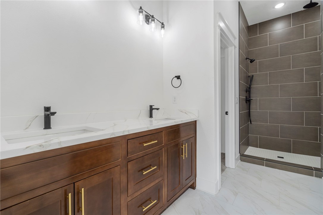 Silver Leaf Estates Ph I Centerton - Residential