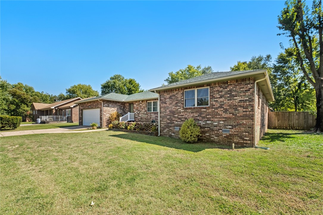 Levi Manor - Residential