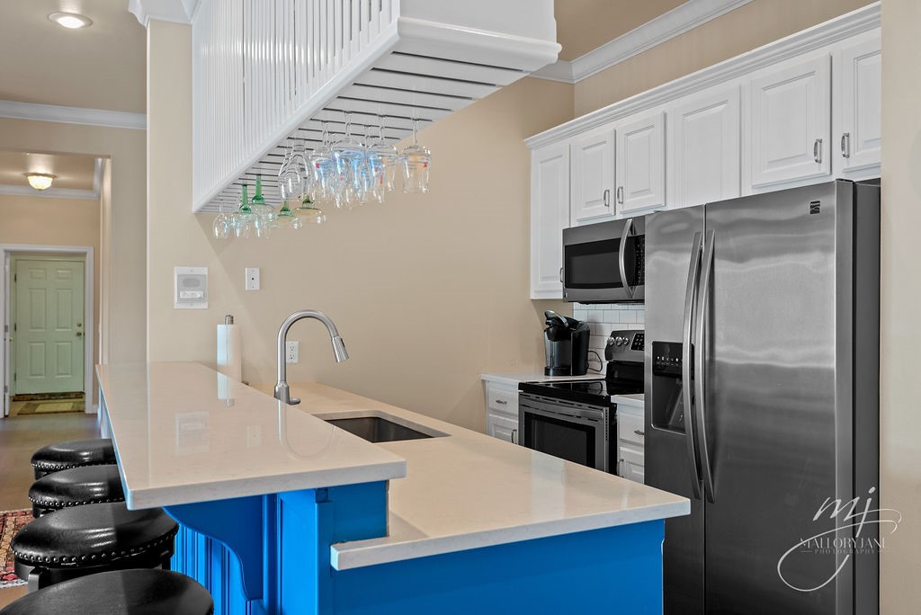Unit 115 Holiday Island - Residential