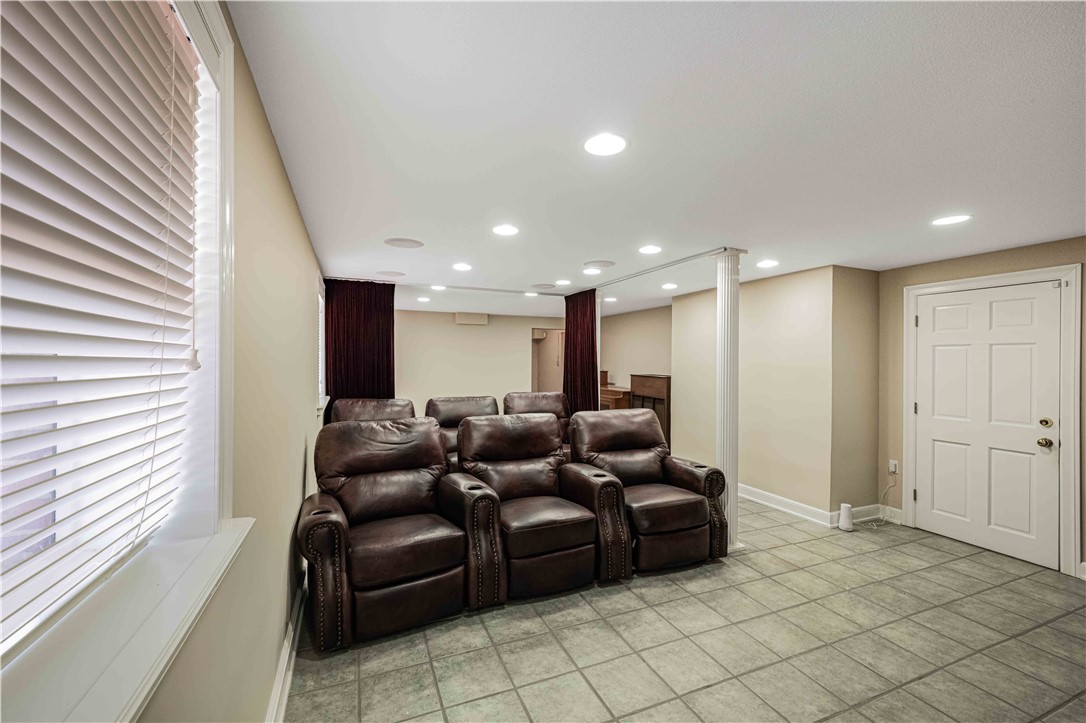 Free Ferry Heights - Residential