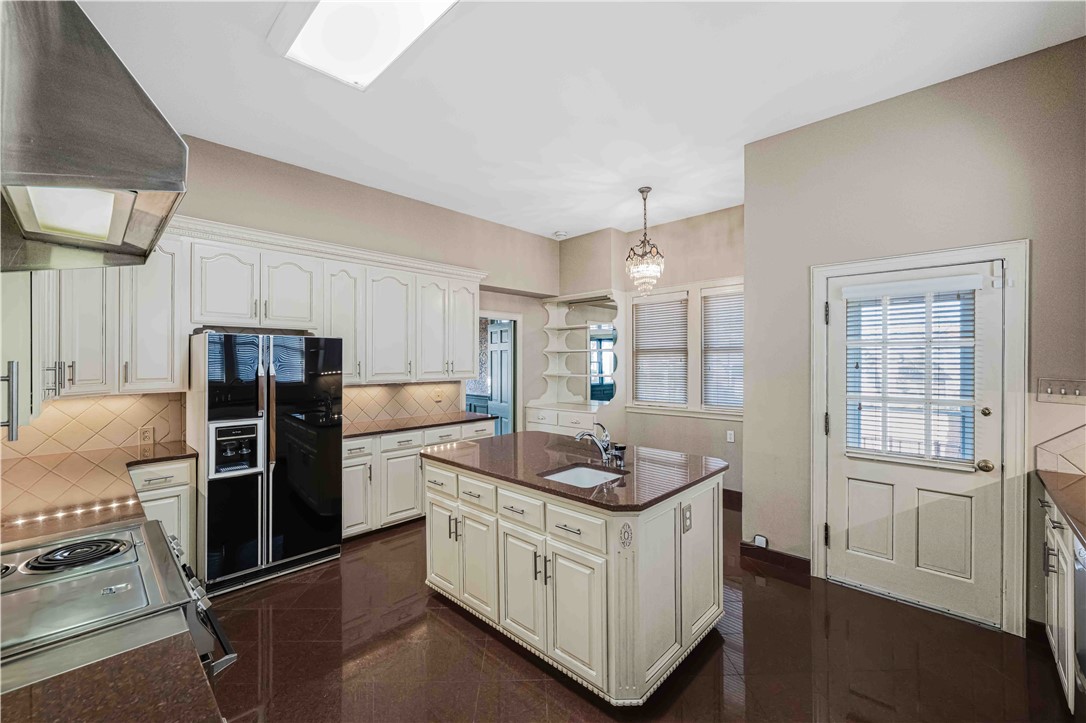 Free Ferry Heights - Residential