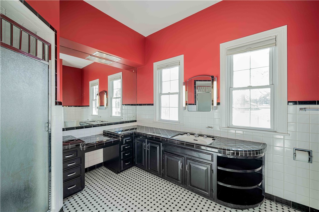 Free Ferry Heights - Residential