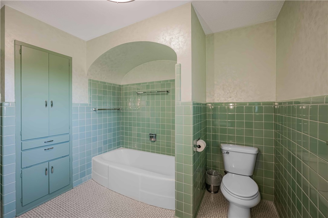 Free Ferry Heights - Residential