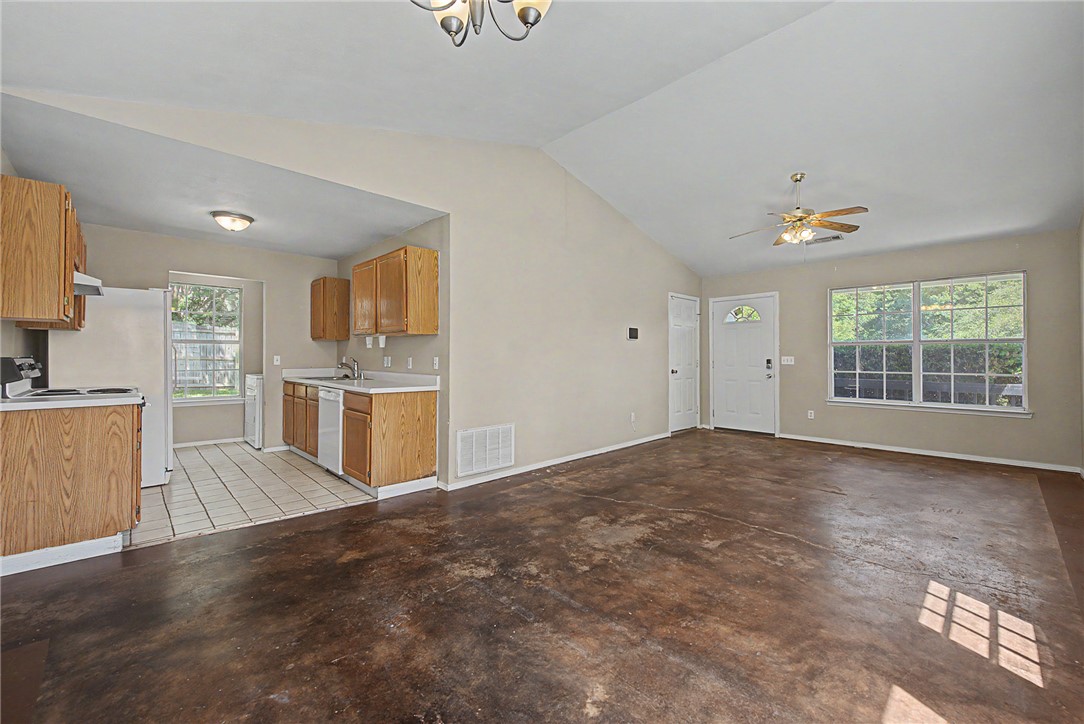 Pine Crest Add Ph Ii - Residential