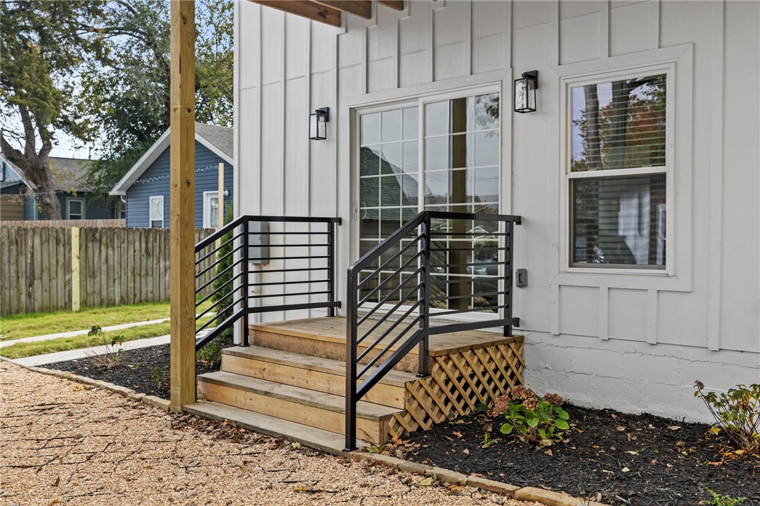 Houts Add - Residential