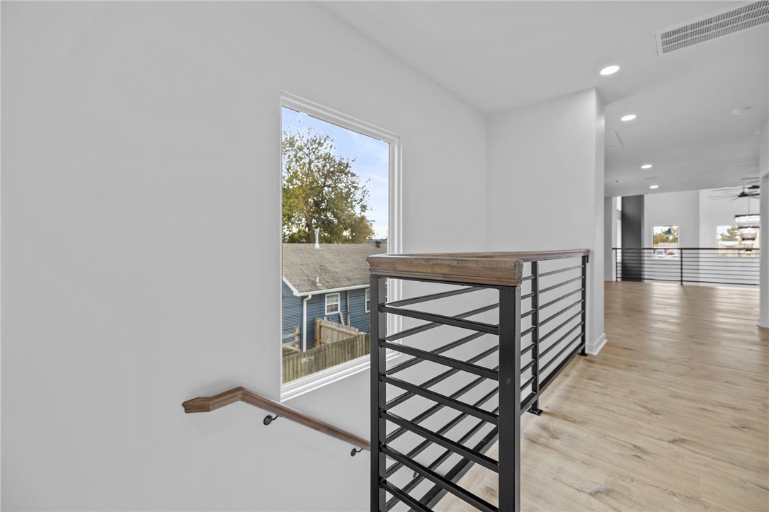 Houts Add - Residential