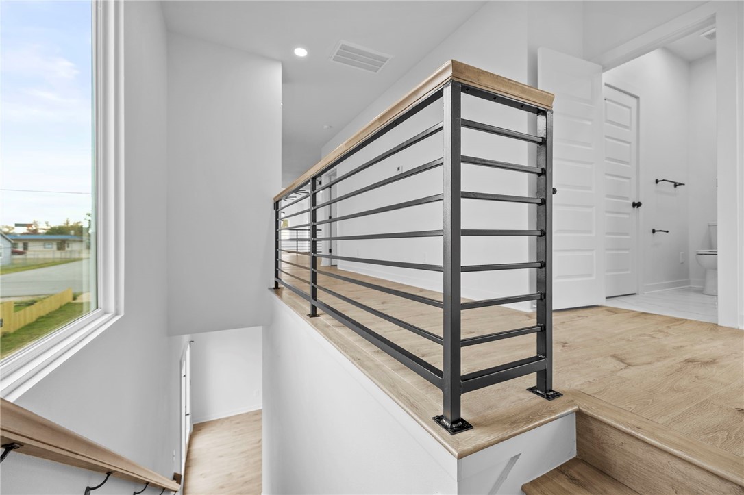 Houts Add - Residential