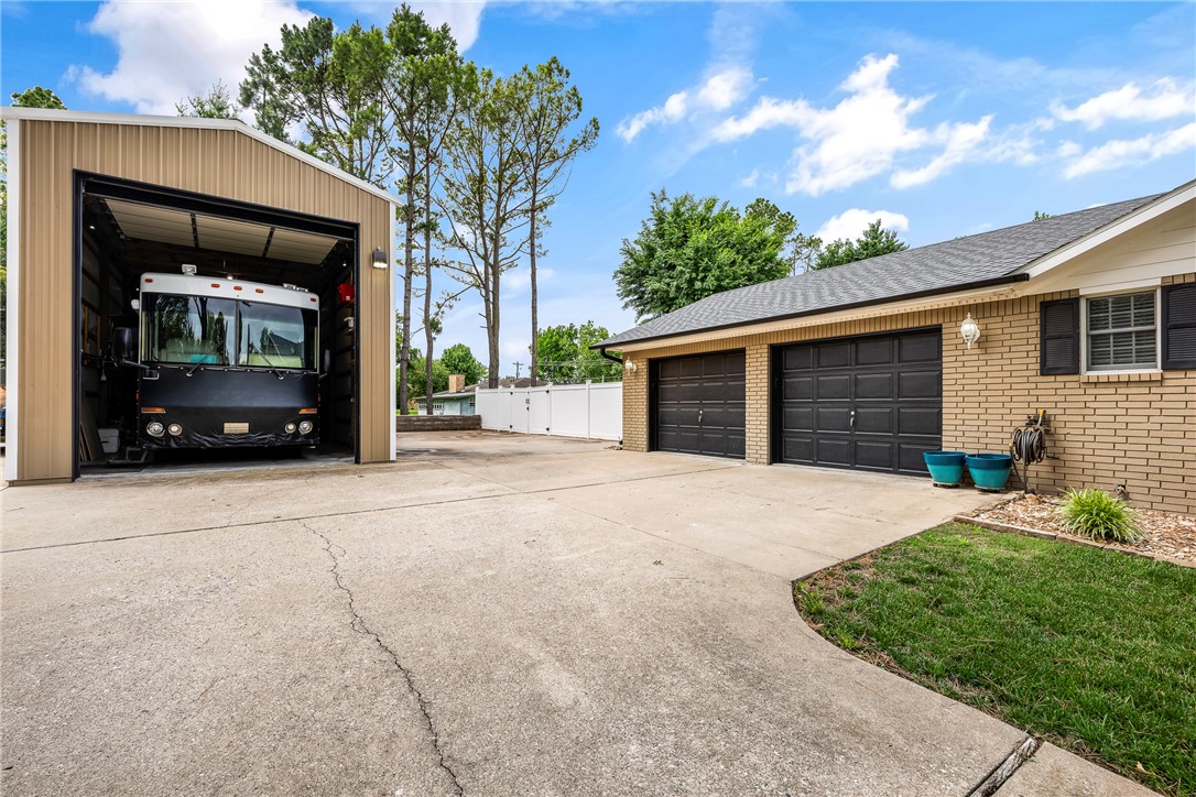 Parker Sub Bentonville - Residential