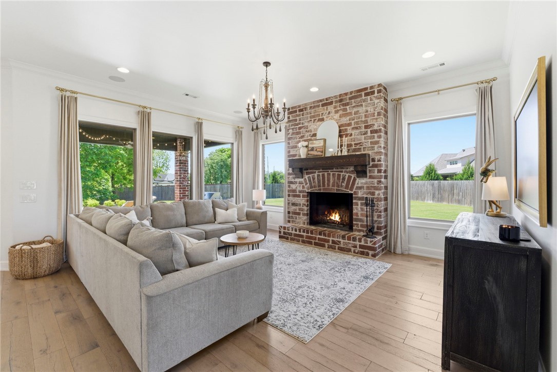 Otter Creek Estates Ph I Cave Spgs - Residential