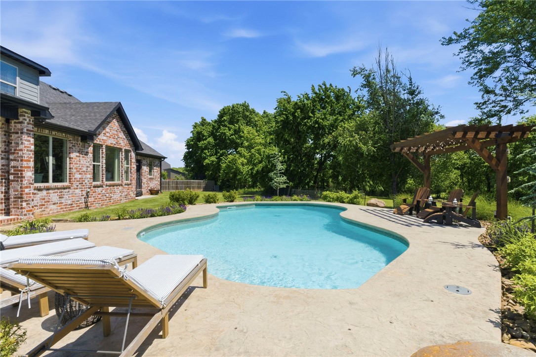 Otter Creek Estates Ph I Cave Spgs - Residential