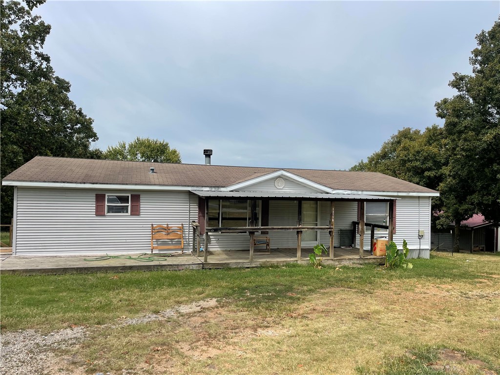 3/2 Mobile home for rent in Prairie Grove, contact agent for additional information. Pets negotiable.