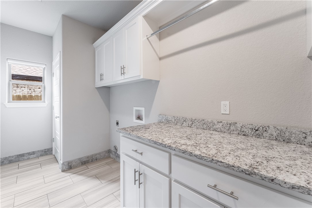 Iveys Ph Ii, The Rogers - Residential