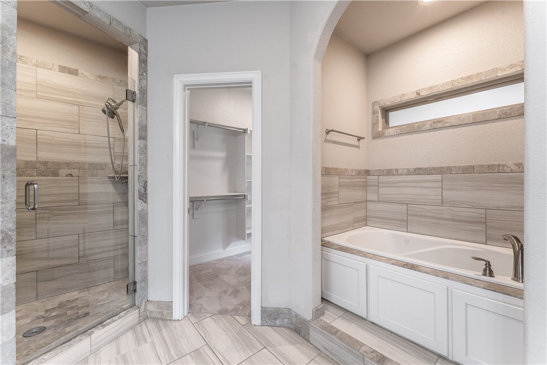 Iveys Ph Ii, The Rogers - Residential