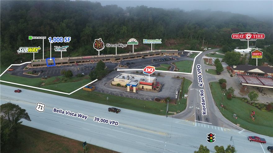 Rare opportunity to lease desirable retail or office space at Cunningham Corner in Bella Vista, Arkansas. Highly visible shopping center in the heart of the city surrounded by residential neighborhoods and near Kingswood Golf Course and Country Club, the Back 40 trailhead. Bella Vista Way (Highway 71) boasts
more than 39,000 cars per day and is a main connector between Missouri commuters into the Northwest Arkansas market. Future plans nearby include an extension to the Razorback Greenway from
Mercy Way to trailheads surrounding Cunningham Corner.