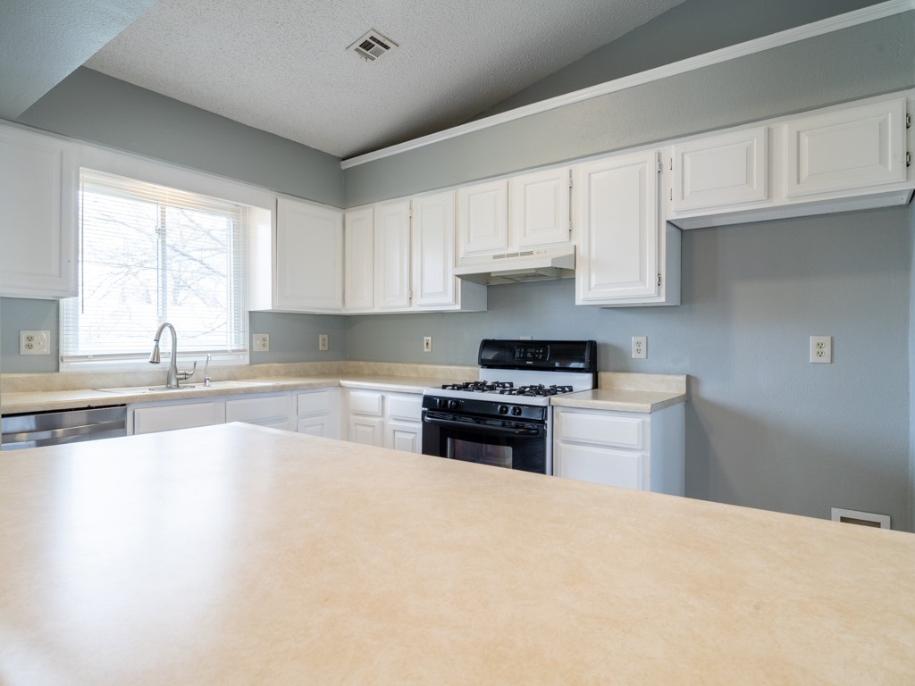 Blueberry Heights Bentonville - Residential Lease