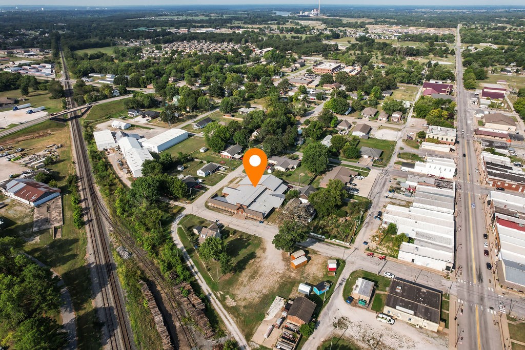 Gentry Orig Gentry - Commercial Lease