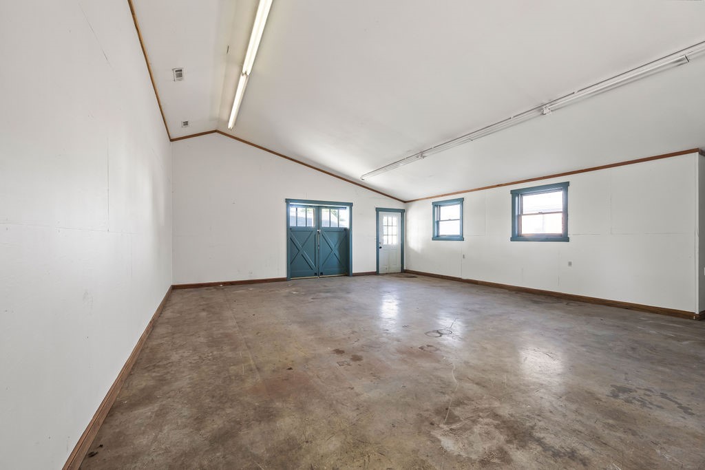 Gentry Orig Gentry - Commercial Lease