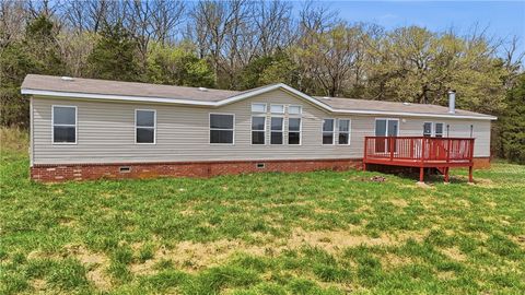 11121 Wolf Track Road Summers AR 72769