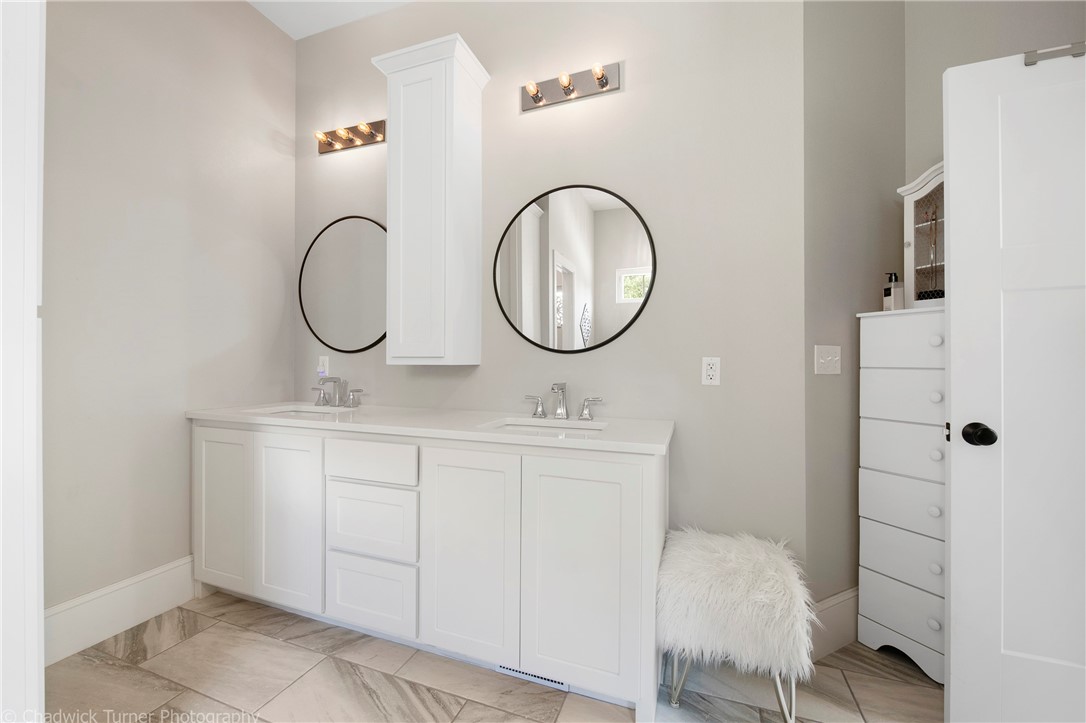 W A Burks Add Bentonville - Residential