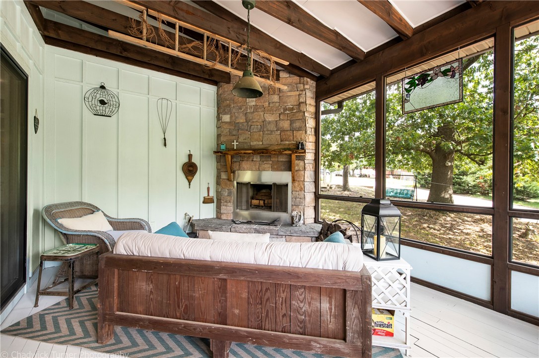 W A Burks Add Bentonville - Residential