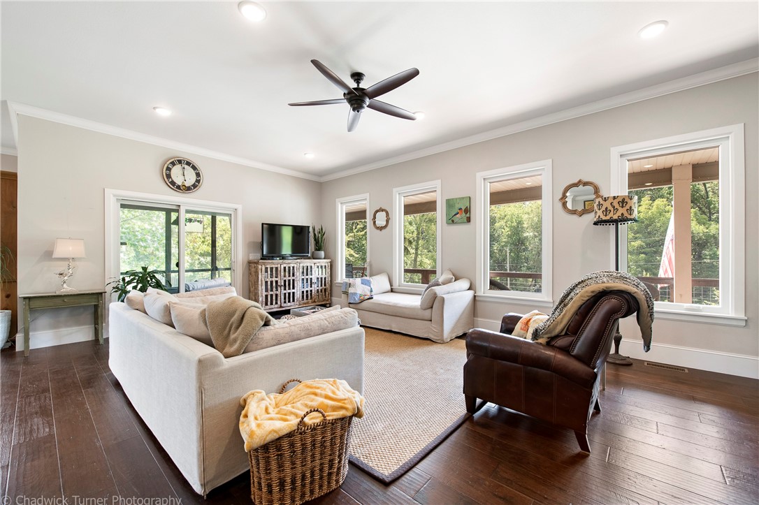 W A Burks Add Bentonville - Residential