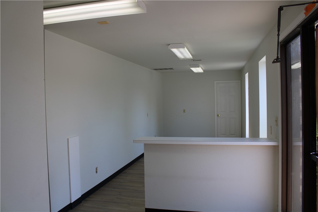 Industrial Park #2 Ph Ii - Commercial Lease