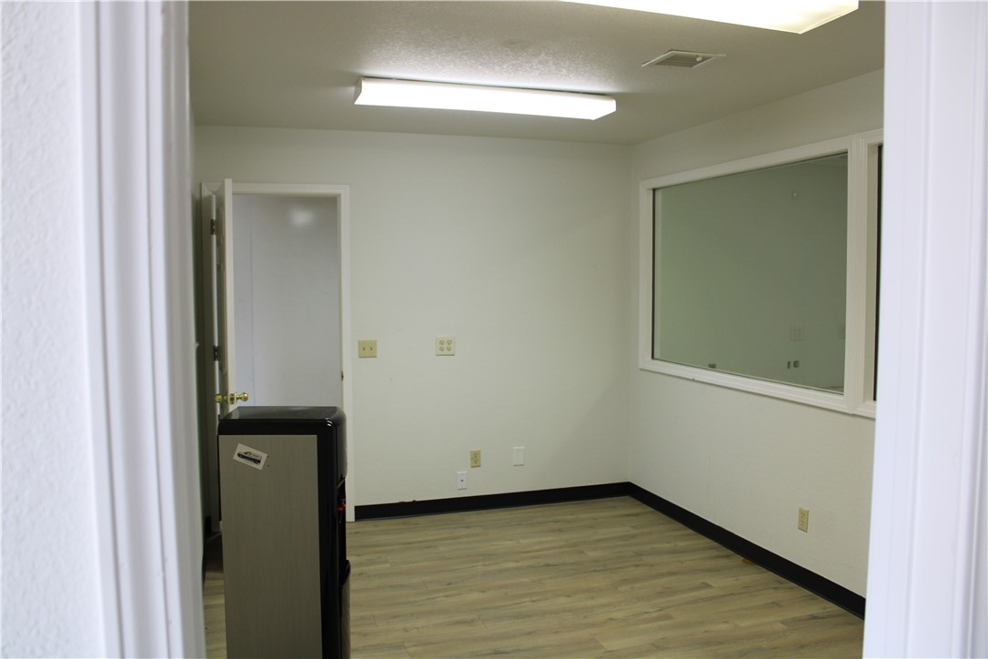 Industrial Park #2 Ph Ii - Commercial Lease