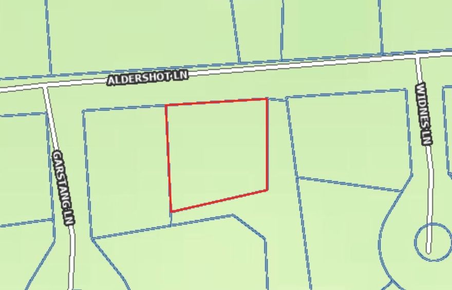 Looking to build? This lot is perfect for you. Located in the Exminster Subdivision of Bella Vista, with access to all that the city of Bella Vista offers.