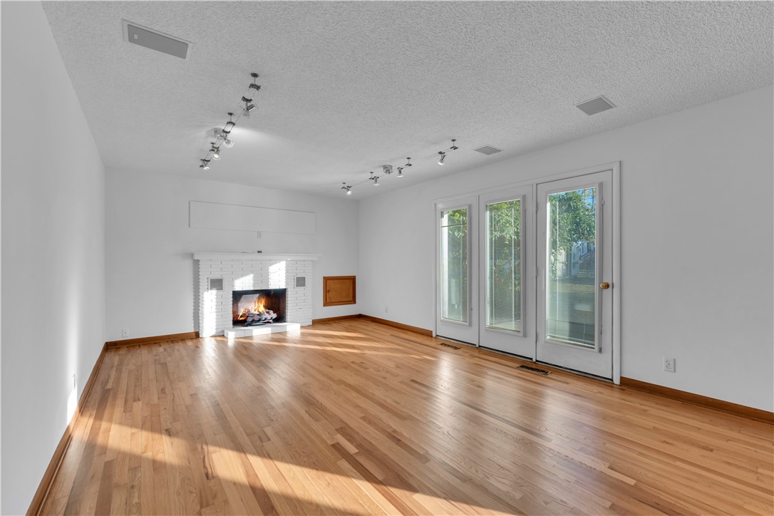 Felker Add Rogers - Residential