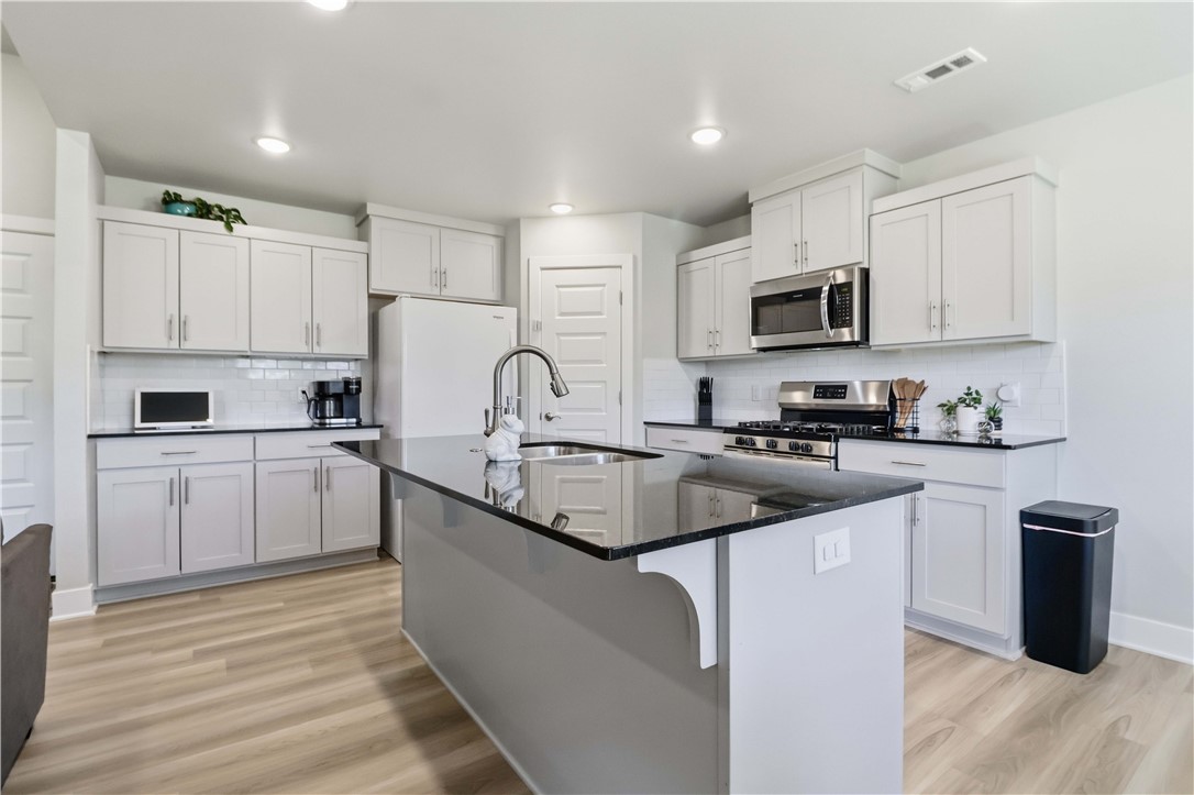 Snyder Grove - Residential