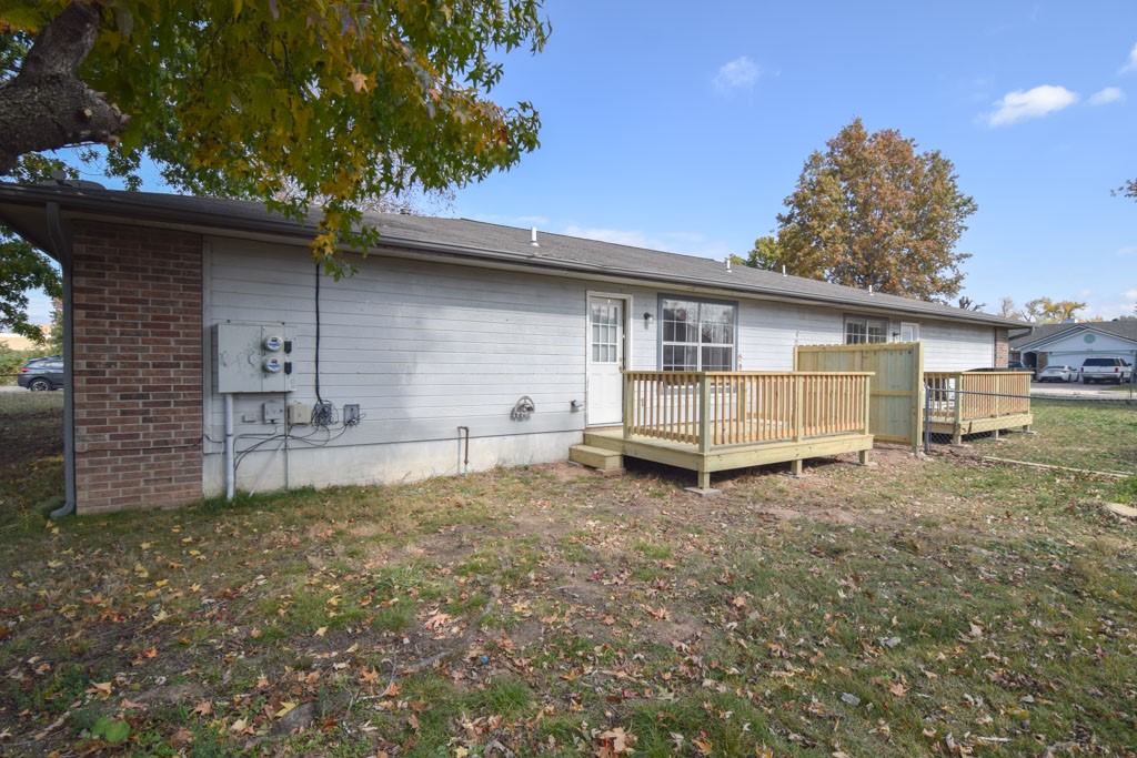 Centennial Acres Unit 07 Rogers - Residential Income