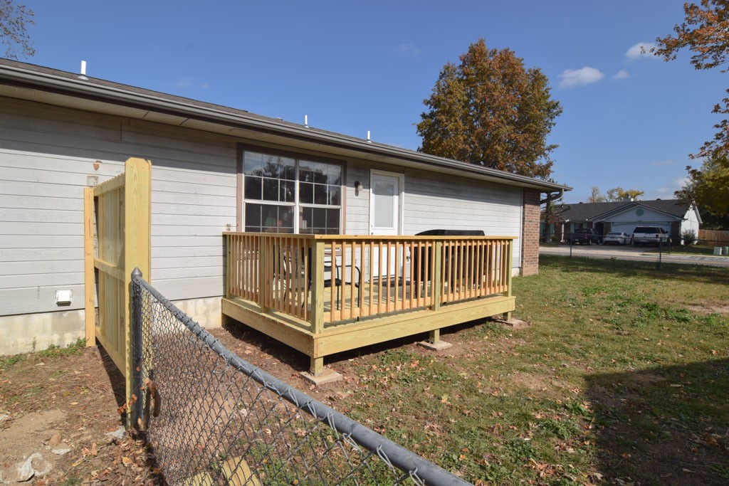 Centennial Acres Unit 07 Rogers - Residential Income