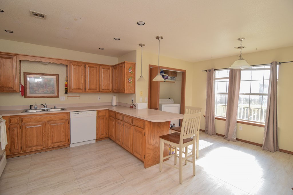 Centennial Acres Unit 07 Rogers - Residential Income