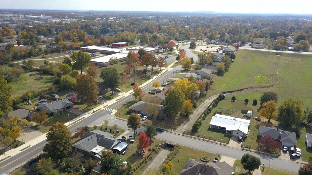 Centennial Acres Unit 07 Rogers - Residential Income