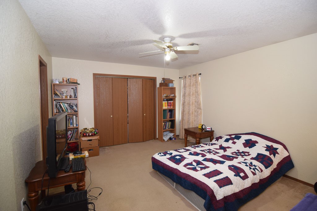 Centennial Acres Unit 07 Rogers - Residential Income