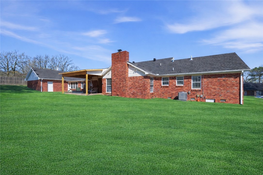 Oaks Manor Sub - Residential