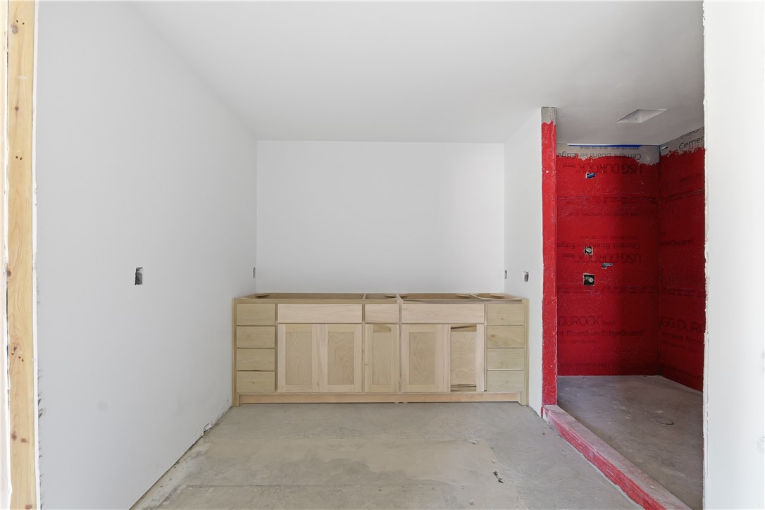 Oaks Manor Sub - Residential