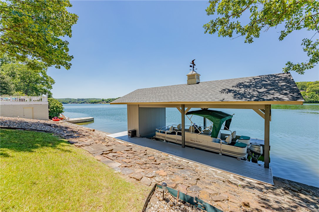 Churchill Sub Bvv - Residential