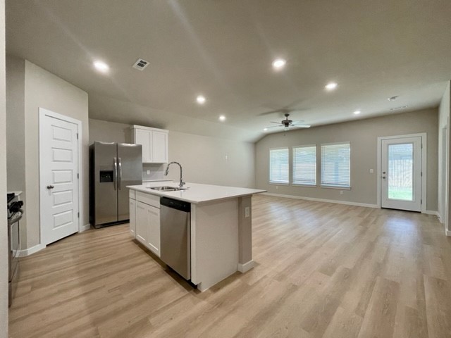 Cottonwood Place - Residential Lease