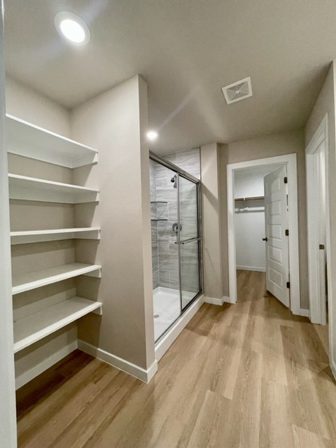 Cottonwood Place - Residential Lease
