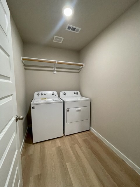 Cottonwood Place - Residential Lease