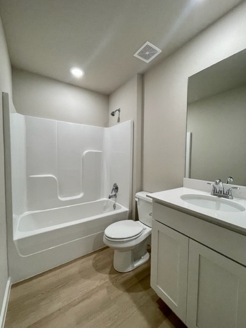 Cottonwood Place - Residential Lease