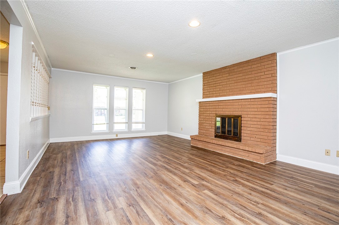 Turtle Creek Place Unit 1 Rogers - Residential Lease