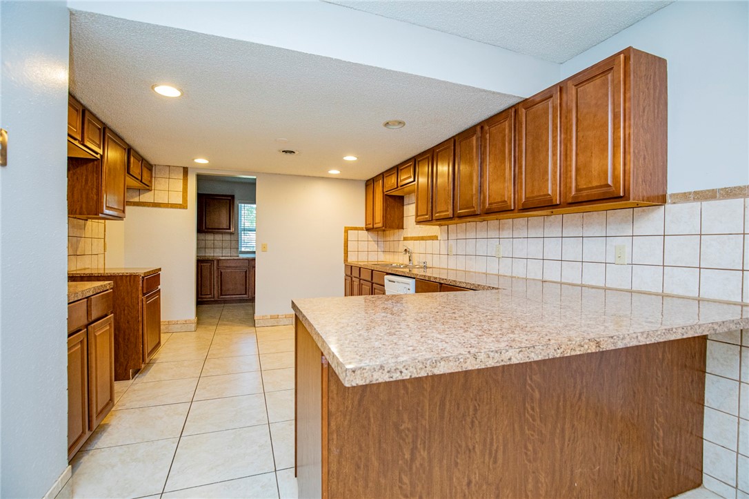 Turtle Creek Place Unit 1 Rogers - Residential Lease