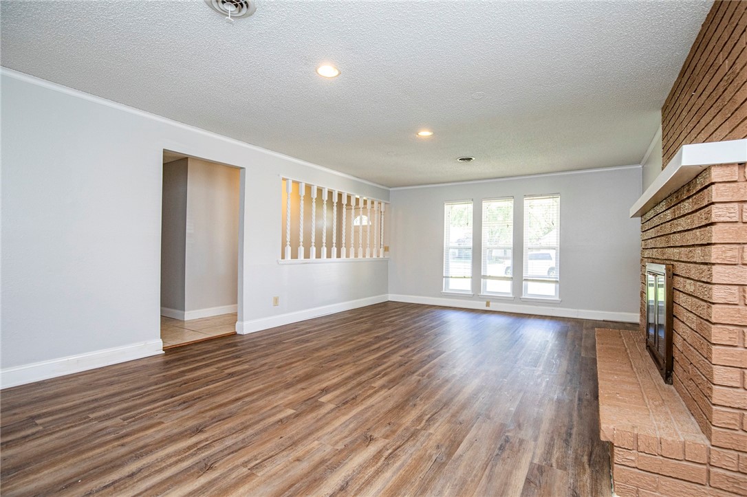 Turtle Creek Place Unit 1 Rogers - Residential Lease