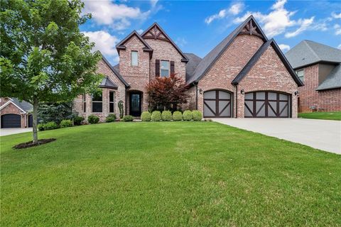 Photo of 4502 NE Birchgrove Place, Bentonville, AR 72712 (MLS # 1338750)