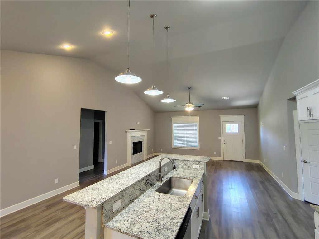 Belle Meade Sub Ph 4 - Residential Lease
